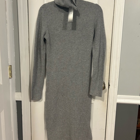 NWT Lulu's Grey Long Sleeve Turtleneck Dress - Picture 3 of 7